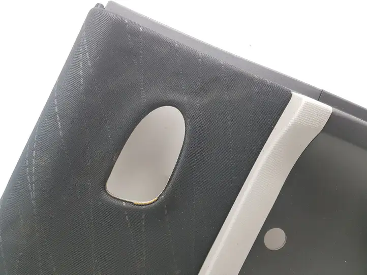 Toyota Yaris (2005 - 2009) 676400D390C0 Обшивка задней двери — фото 9
