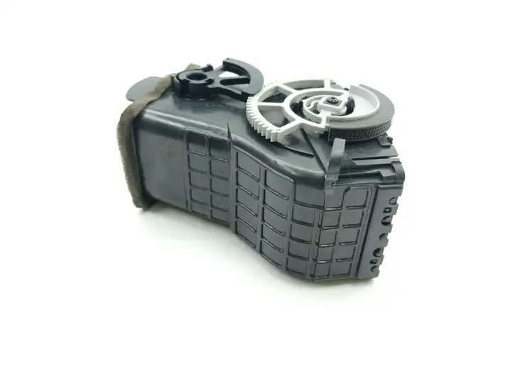 Toyota Corolla Verso AR10 (2004 - 2009) 5565064010 Боковой воздушный дефлектор — фото 5