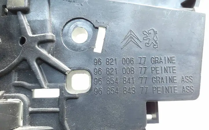 Peugeot Partner (2015 - 2018) 9682100677 Внутренняя ручка раздвижной двери — фото 4
