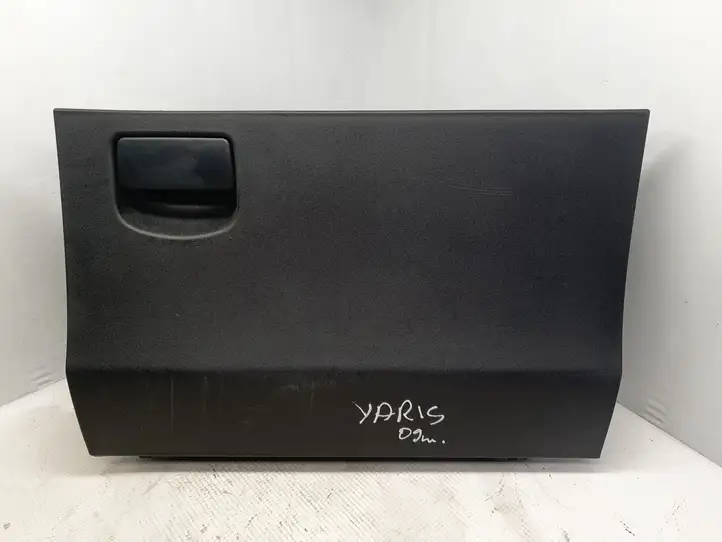 Toyota Yaris (2005 - 2009) 555500D060 Вещевой ящик — фото 1