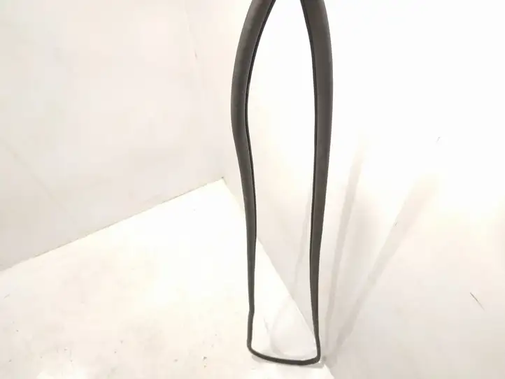 Mercedes-Benz E W212 (2009 - 2016)  DALISID2797 Уплотнительная резина стекла передней двери