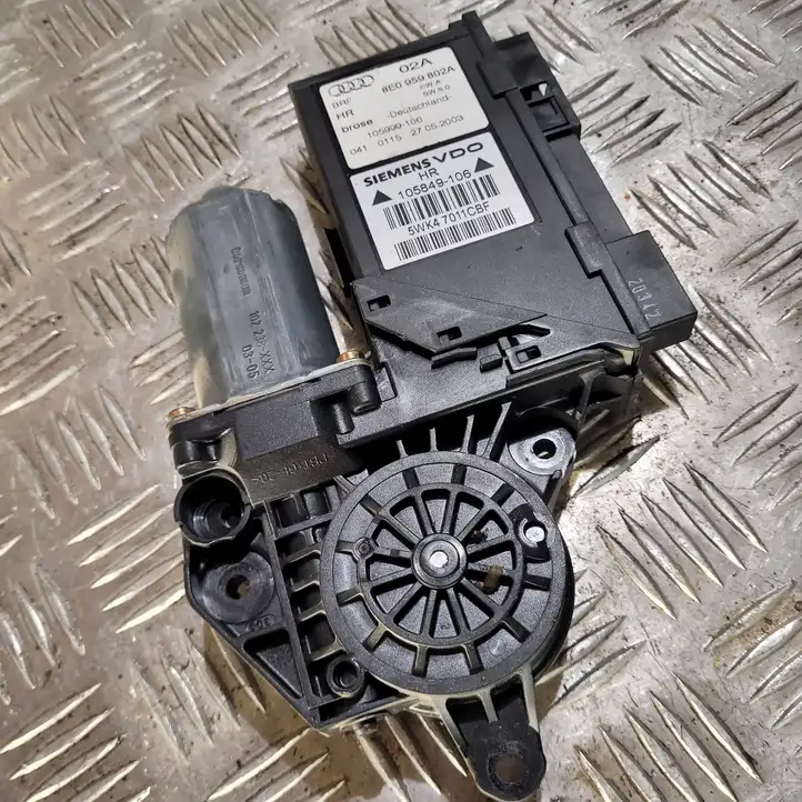 Audi A4 S4 B6 8E 8H (2000 - 2006) 8E0959802A Стеклоподъемник задней двери — фото 1