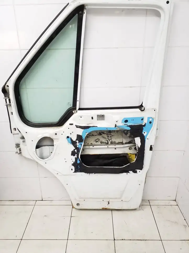 Ford Transit (2006 - 2013) Дверь — фото 5