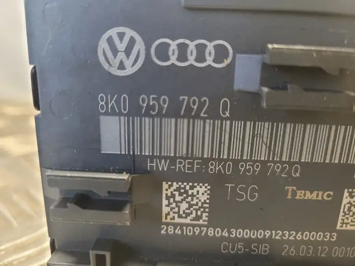 Audi Q5 SQ5 (2008 - 2012) 8K0959792Q Блок управления дверью — фото 4