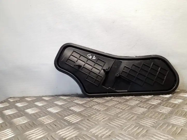 Audi Q5 SQ5 (2008 - 2012) 8R0839915D Прочая отделка задней двери — фото 1