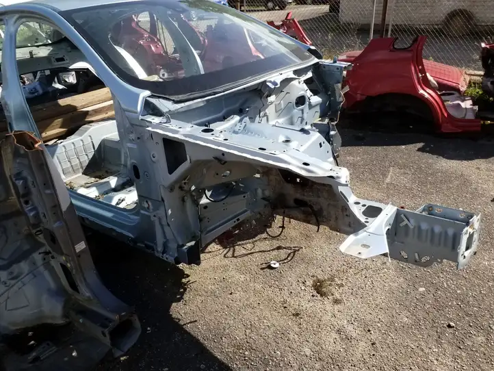 Jaguar XF X250 (2007 - 2015)   Передняя четверть