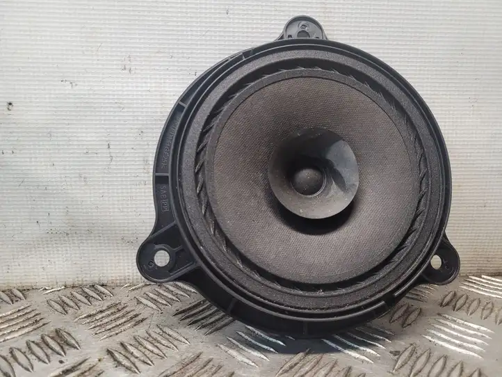Nissan Juke I F15 (2010 - 2018) 28156EE500 Динамики передних дверей — фото 1