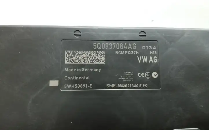 Skoda Octavia Mk3 (5E) (2013 - 2019) 5Q0937084AG Модуль комфорта — фото 3