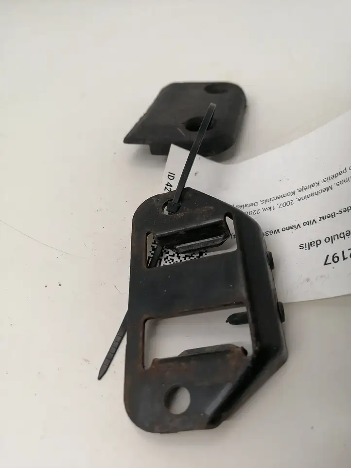 Mercedes-Benz Vito Viano W639 (2003 - 2010) 6387430241 Другая часть кузова — фото 2