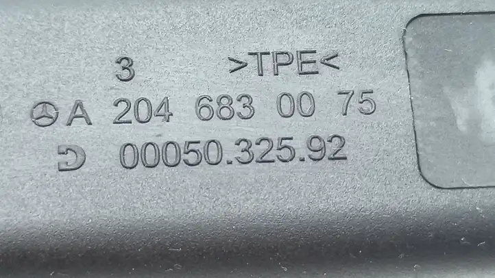 Mercedes-Benz C W204 (2007 - 2014) A2046830075 Коврик бардачка — фото 8