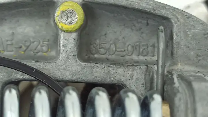 Mercedes-Benz C W204 (2007 - 2014) E11025902 Салонное зеркало заднего вида — фото 2