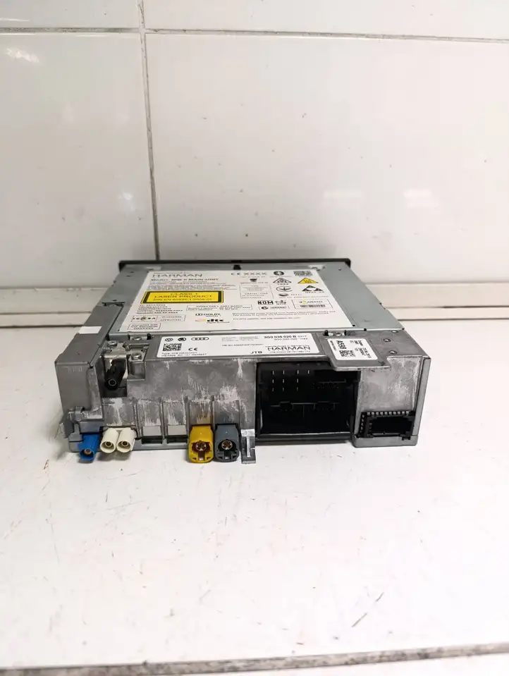 Volkswagen Golf VII (2013 - 2019)  3G0035020B Радио/ проигрыватель CD/DVD / навигация