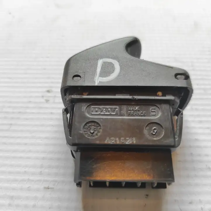 Renault Kangoo I (2003 - 2008) 090327N Кнопка стеклоподъемников — фото 3