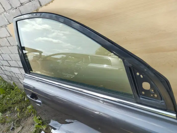 Toyota Avensis T250 (2006 - 2009) Дверь — фото 2