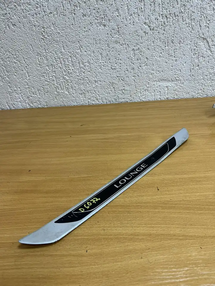 Volkswagen Golf VII (2013 - 2019)  D6072 Другая деталь салона