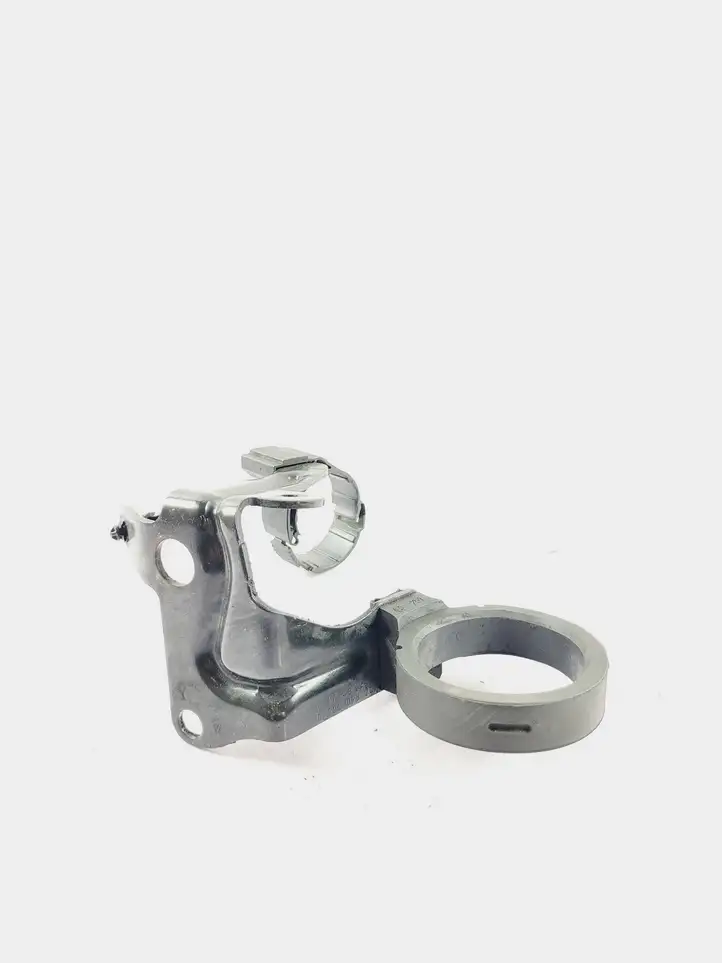 Skoda Superb B8 (3V) (2015 - 2023) 5Q0121599AL Держатель (кронштейн) — фото 2