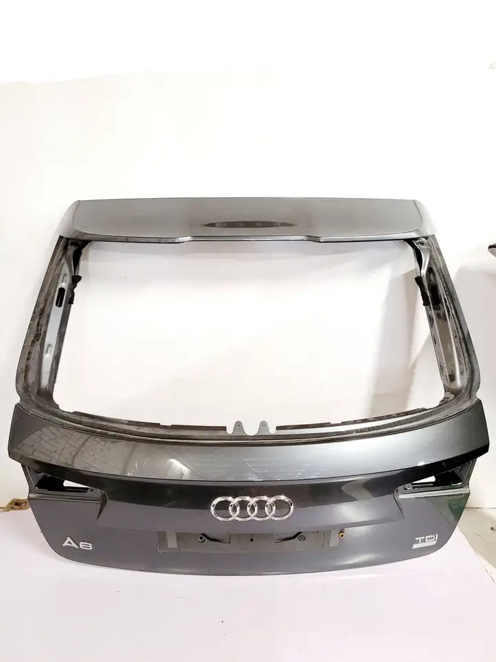 Audi A6 S6 C5 4B (1997 - 2001) 4G9827631 Крышка багажника — фото 1