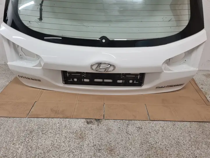 Hyundai i20 (GB IB) (2014 - 2018) Крышка багажника — фото 4