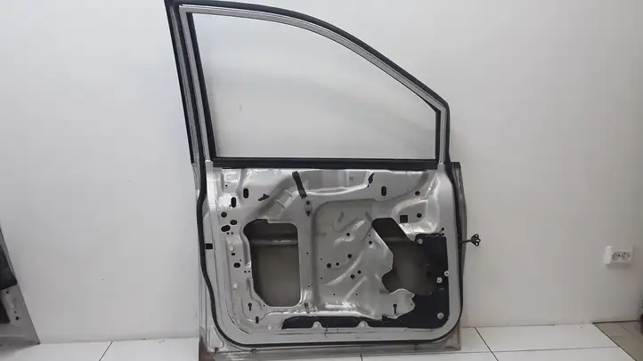 Dodge Grand Caravan (1998 - 2007) Дверь — фото 5