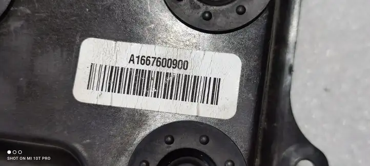 Mercedes-Benz GL X166 (2013 - 2019) A1667600900 Ограничитель задней двери — фото 4