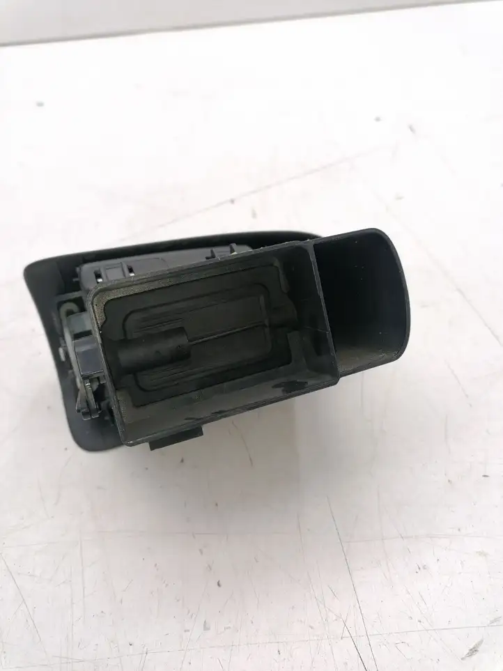 Mercedes-Benz Vaneo W414 (2001 - 2005) 4148300154 Боковой воздушный дефлектор — фото 4