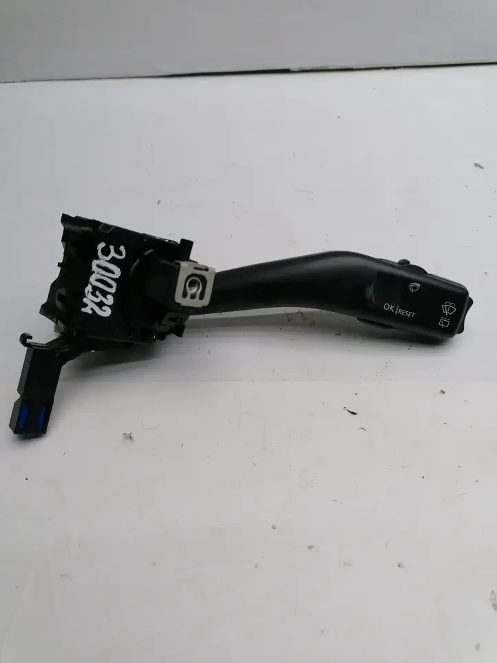 Seat Leon (1P) (2005 - 2012) 1K0953519A Включатель стеклоочистителей — фото 1