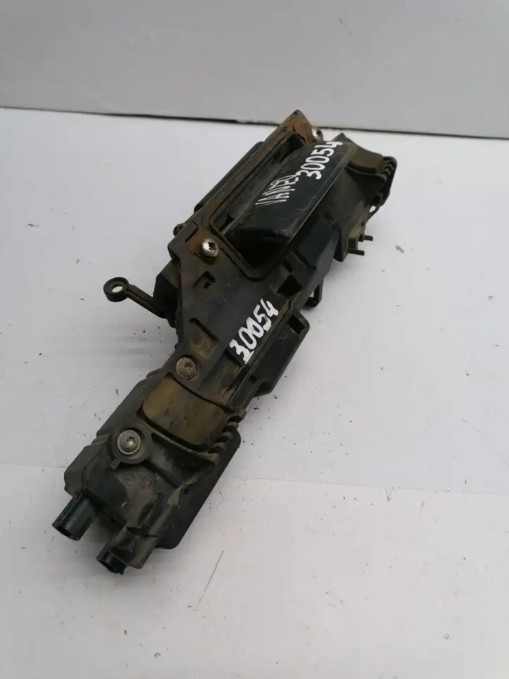 Mercedes-Benz Vaneo W414 (2001 - 2005) 4147600261 Ручка крышки багажника — фото 4