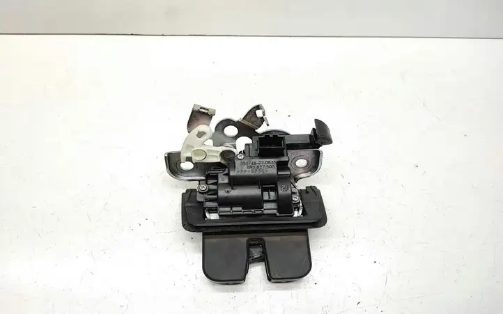 Audi A6 C7 (2011 - 2014) 8R0827505 Замок крышки багажника — фото 2