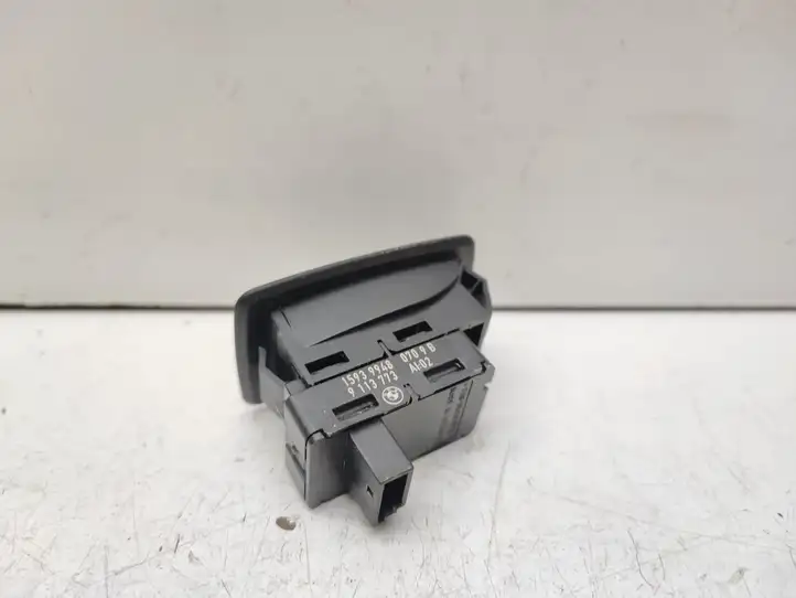BMW 5 E60 E61 (2004 - 2010) 9113773 Кнопка стеклоподъемников — фото 2