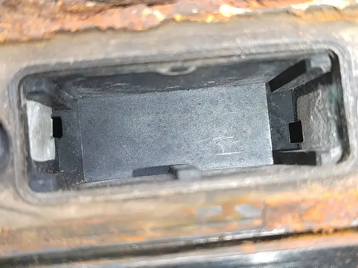 Volkswagen PASSAT B6 (2005 - 2010) 1T0827574L Подсветка номера — фото 12