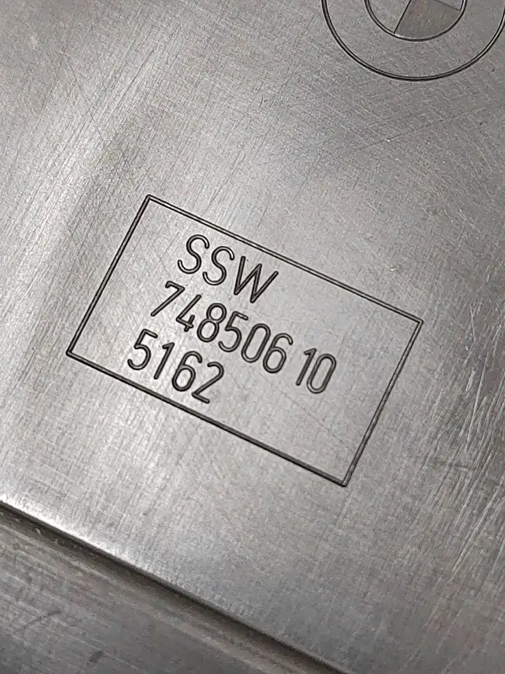 BMW 5 E60 E61 (2004 - 2010) 43R001026 Заднее стекло — фото 2