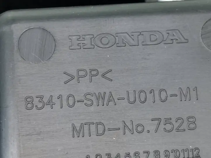 Honda CR-V (2009 - 2012) 83403SWAY010M1 Подстаканник — фото 8