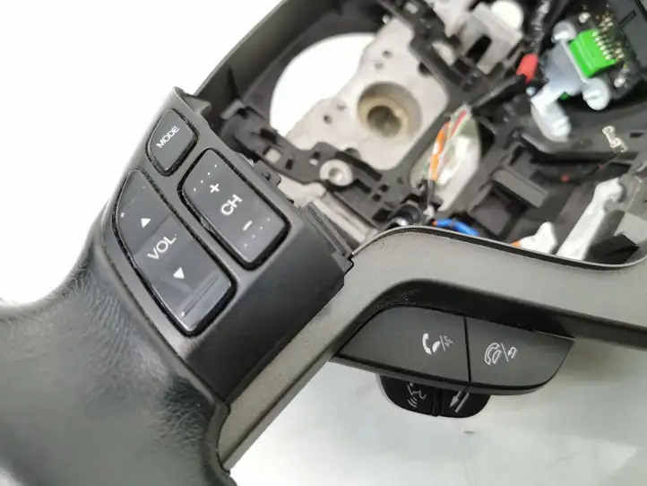 Honda CR-V (2009 - 2012) 78500swae113m1 Руль — фото 3