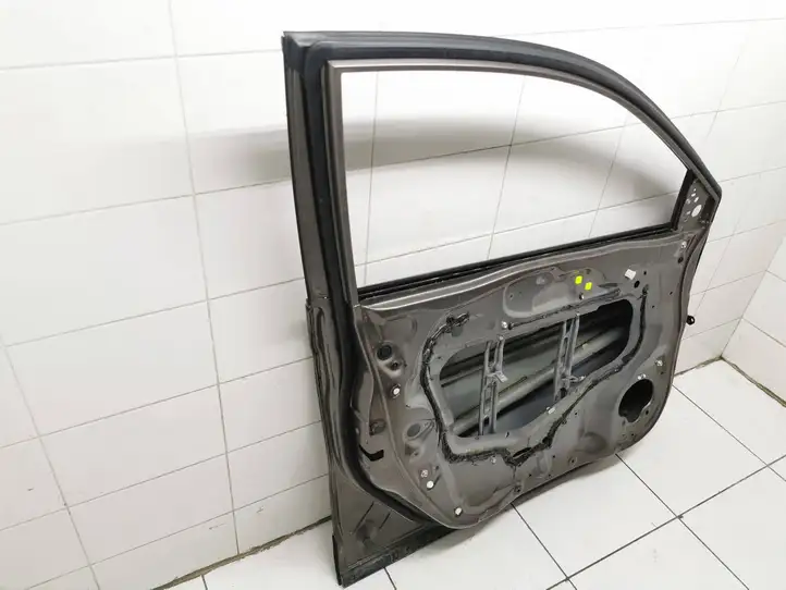 Honda CR-V (2009 - 2012) Дверь — фото 6