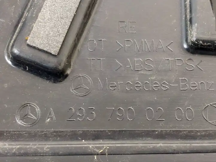 Mercedes-Benz EQC (2018 - ) A2937900200 Обшивка багажника — фото 5