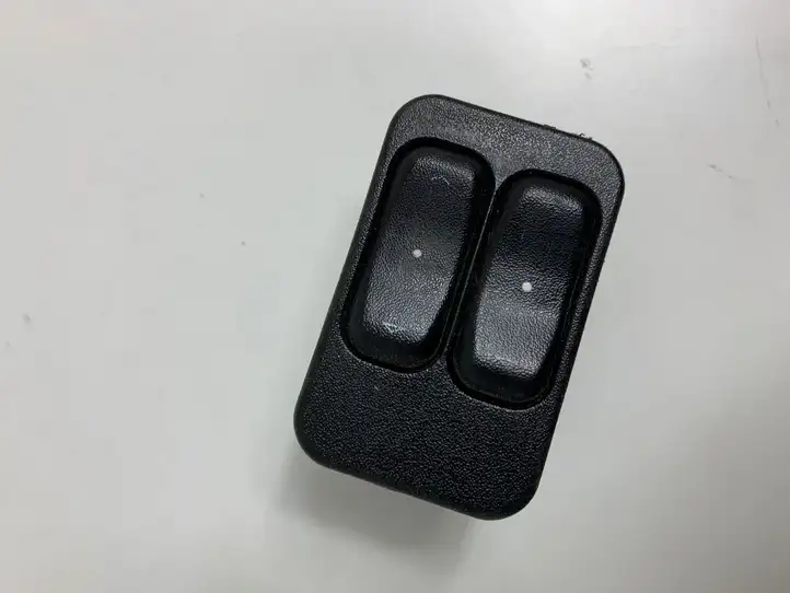 Opel Astra G (1998 - 2004) 13363201 Кнопка стеклоподъемников — фото 1
