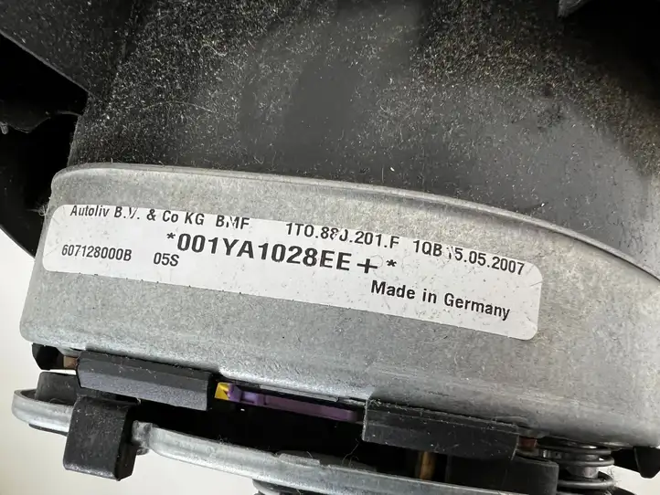 Volkswagen Touran I (2003 - 2010) 1T0880201F Подушка безопасности руля — фото 3