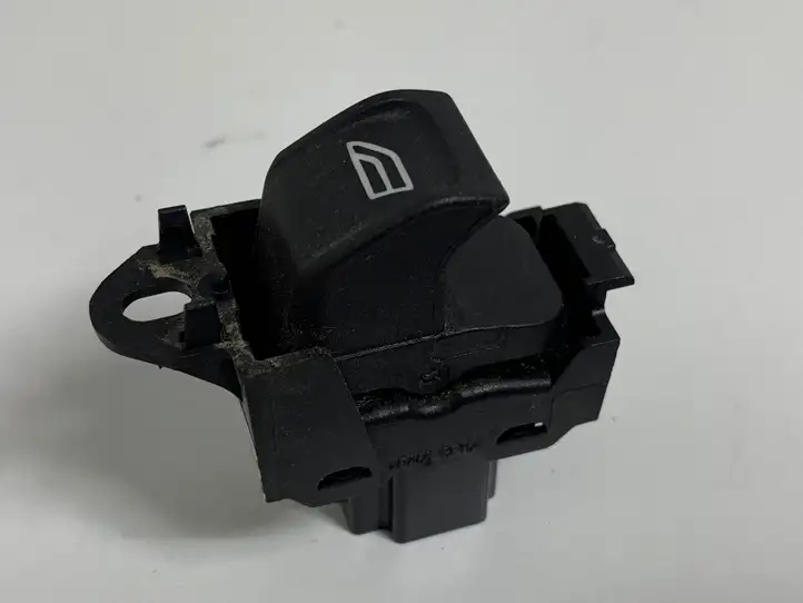 Volvo V70 (2007 - 2013) 30773273 Кнопка стеклоподъемников — фото 1