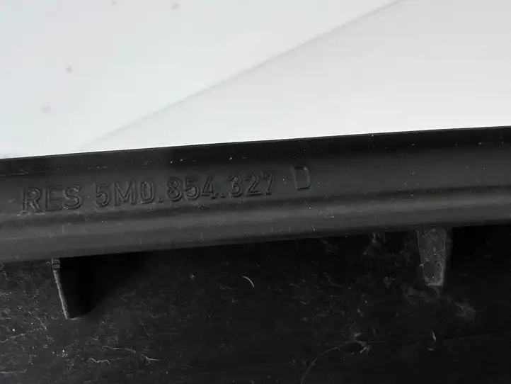 Volkswagen Golf Plus (2004 - 2008) 5M0854327 Накладка стоек лобового стекла — фото 2
