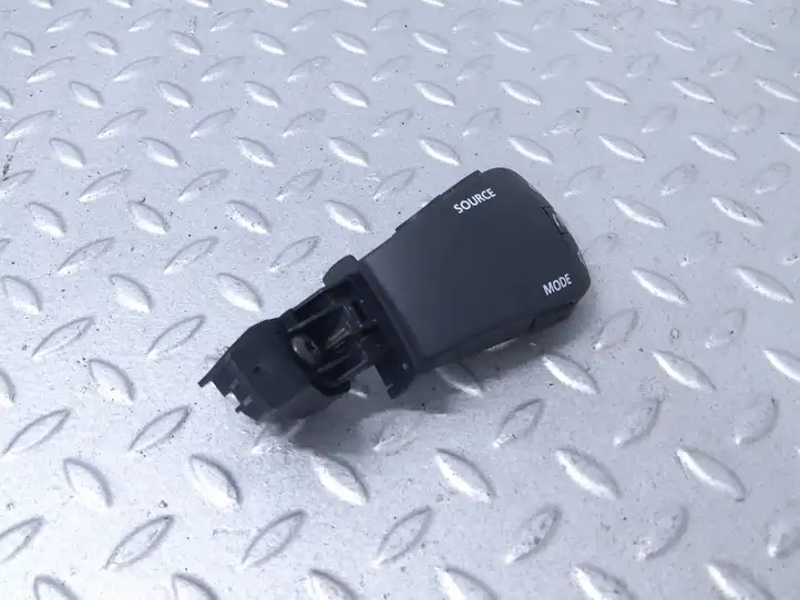 Dacia Sandero (2016 - )  255522187R Включатель регулировки звука