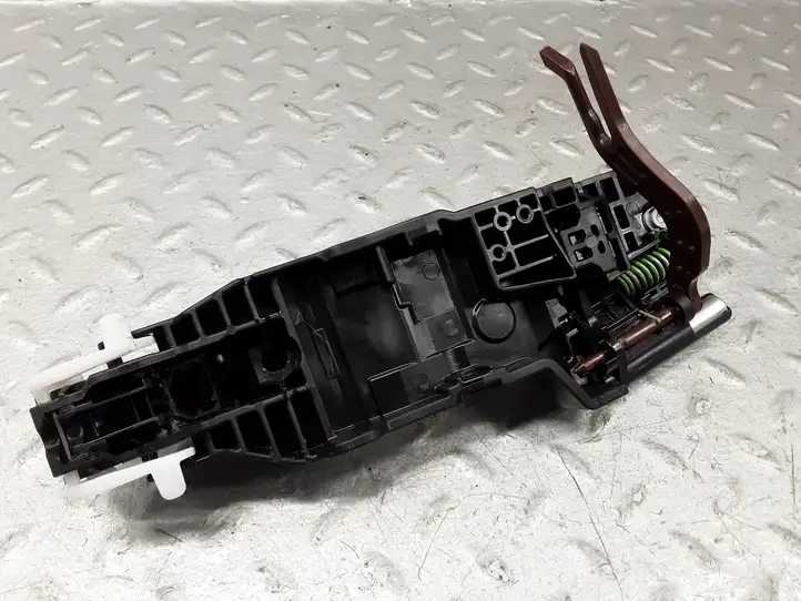 Toyota Yaris XP210 (2020 - ) 6921102934 Наружная ручка задней двери — фото 5
