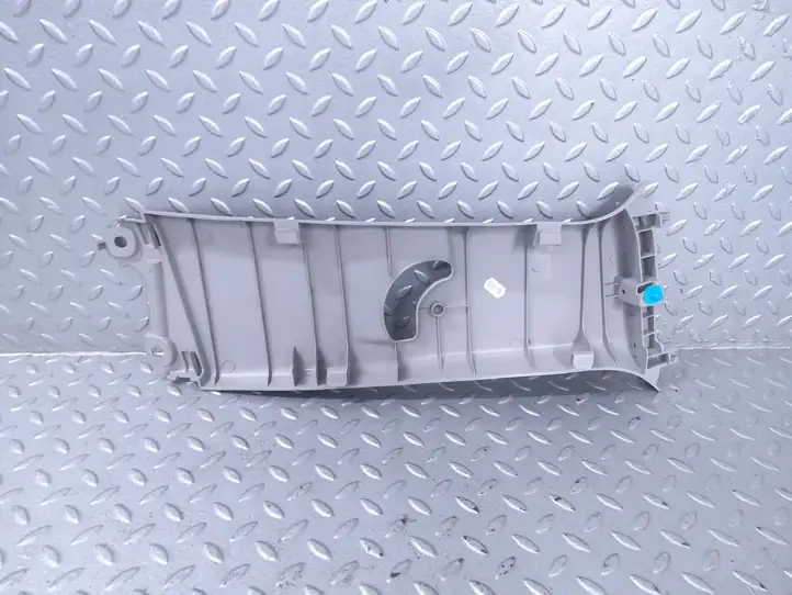Toyota Yaris XP210 (2020 - ) 62412K0020 Верхняя обшивка стойки B — фото 4