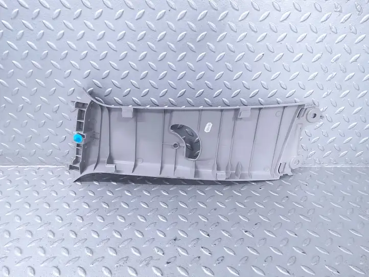 Toyota Yaris XP210 (2020 - ) 62411K0020 Верхняя обшивка стойки B — фото 6
