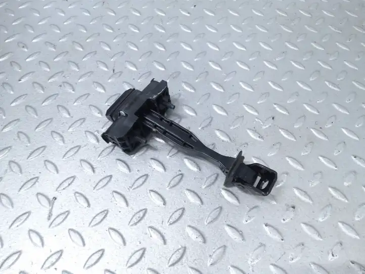 BMW X6 G06 (2019 - )  7451347 Ограничитель открывания задней двери