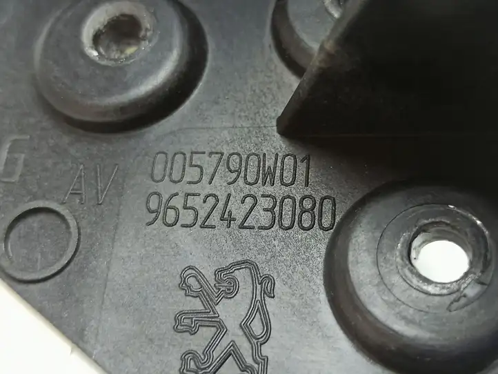 Peugeot 407 (2004 - 2011)  9652423080 Другая деталь отделки пере́дней дверей