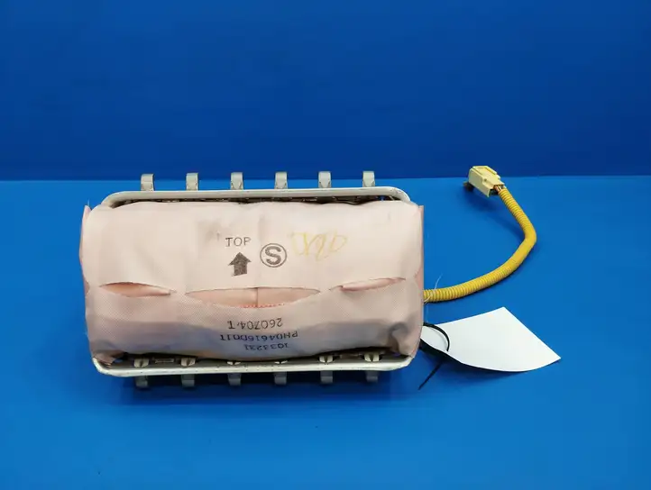 Subaru Legacy (2003 - 2009) 1033231 Подушка безопасности пассажира — фото 1