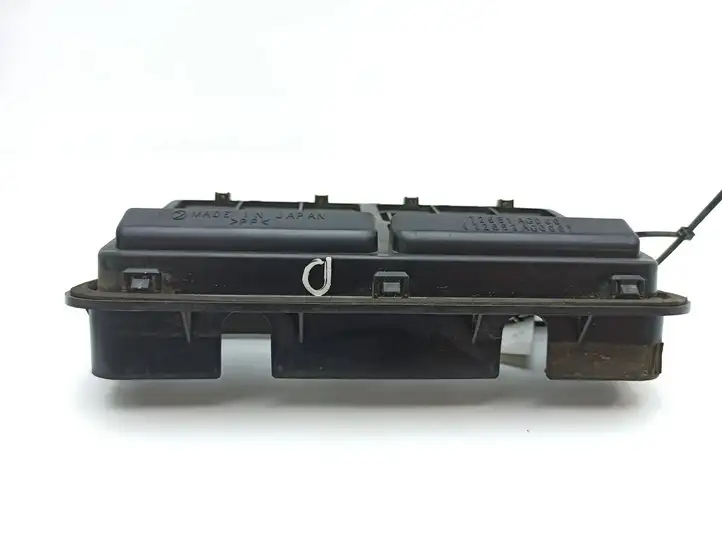 Subaru Legacy (2003 - 2009) 72651AG000 Вентиляционная решетка кузова — фото 4