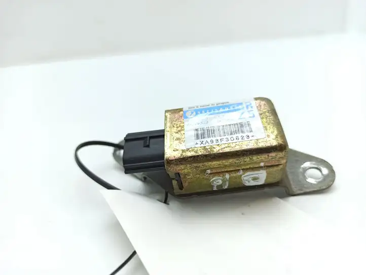 Subaru Legacy (2003 - 2009) 98235AG001 Датчик удара SRS — фото 7