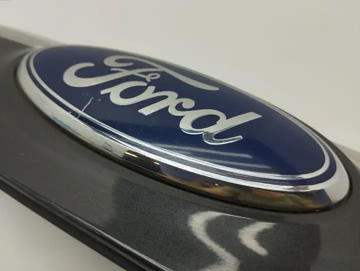 Ford Edge I (2007 - 2014) 8T4378425A22AA Подсветка номера — фото 12