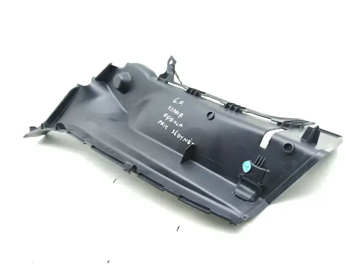 Mercedes-Benz CLA C117,X117,W117 (2013 - 2019) A1176901225 Нижняя боковая отделка заднего сиденья — фото 7